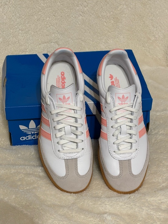 adidas Shoes - Like new, worn once - Adidas Samba White Sneakers with Pink Stripes